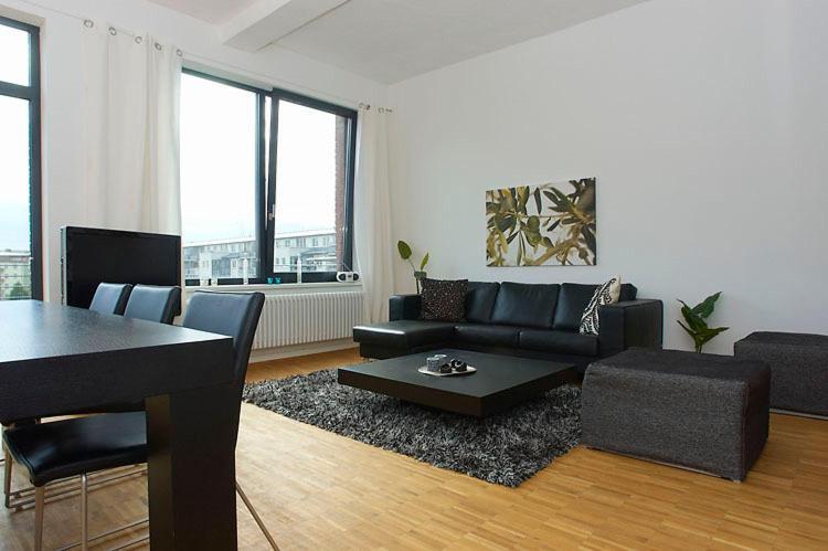 Spacious Studio Apartment Friedrichshain Berlin Room photo